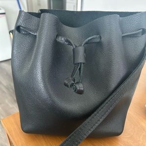 Portland Leather Bucket Bag